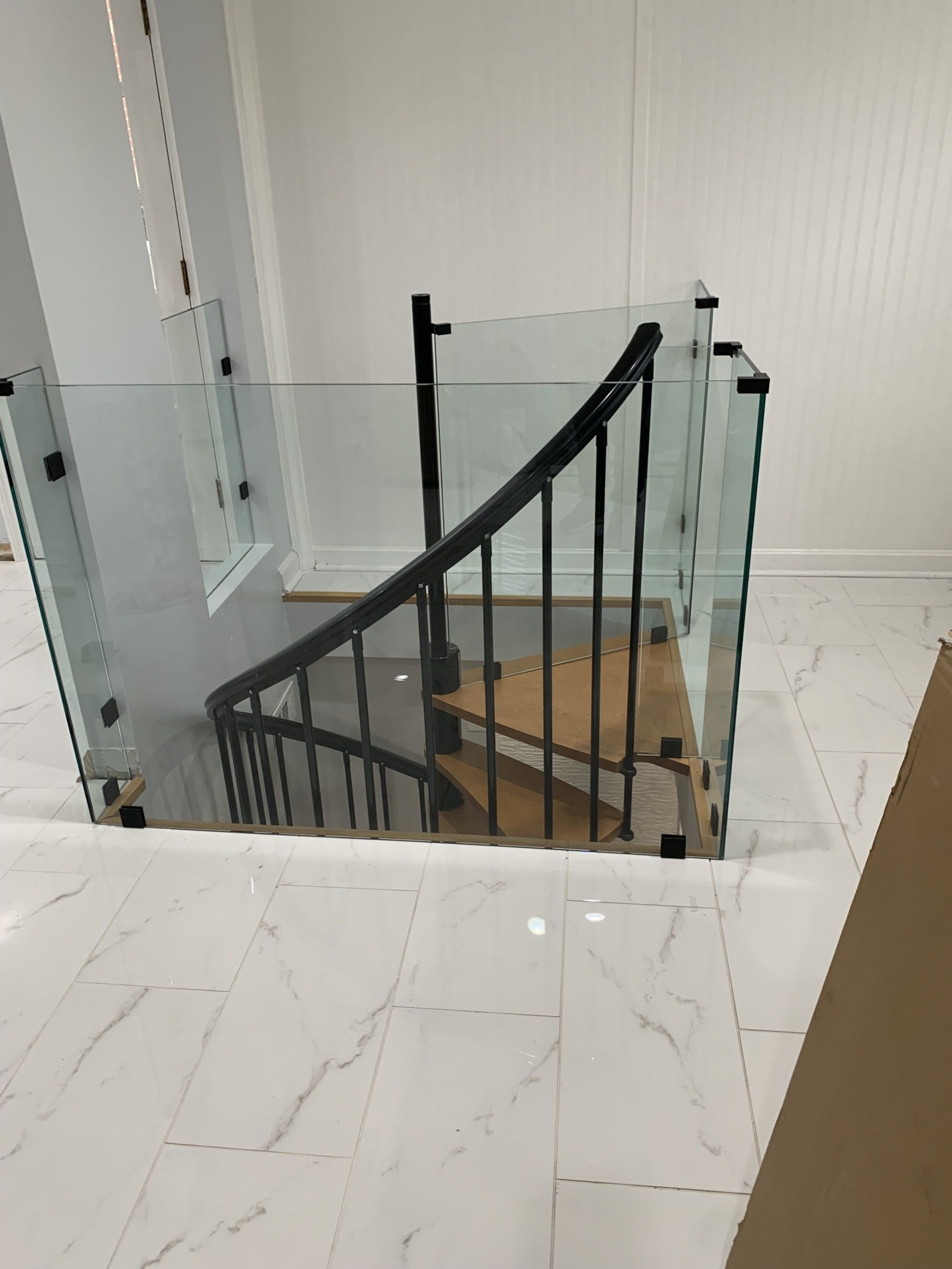 Louisville Glass Experts image