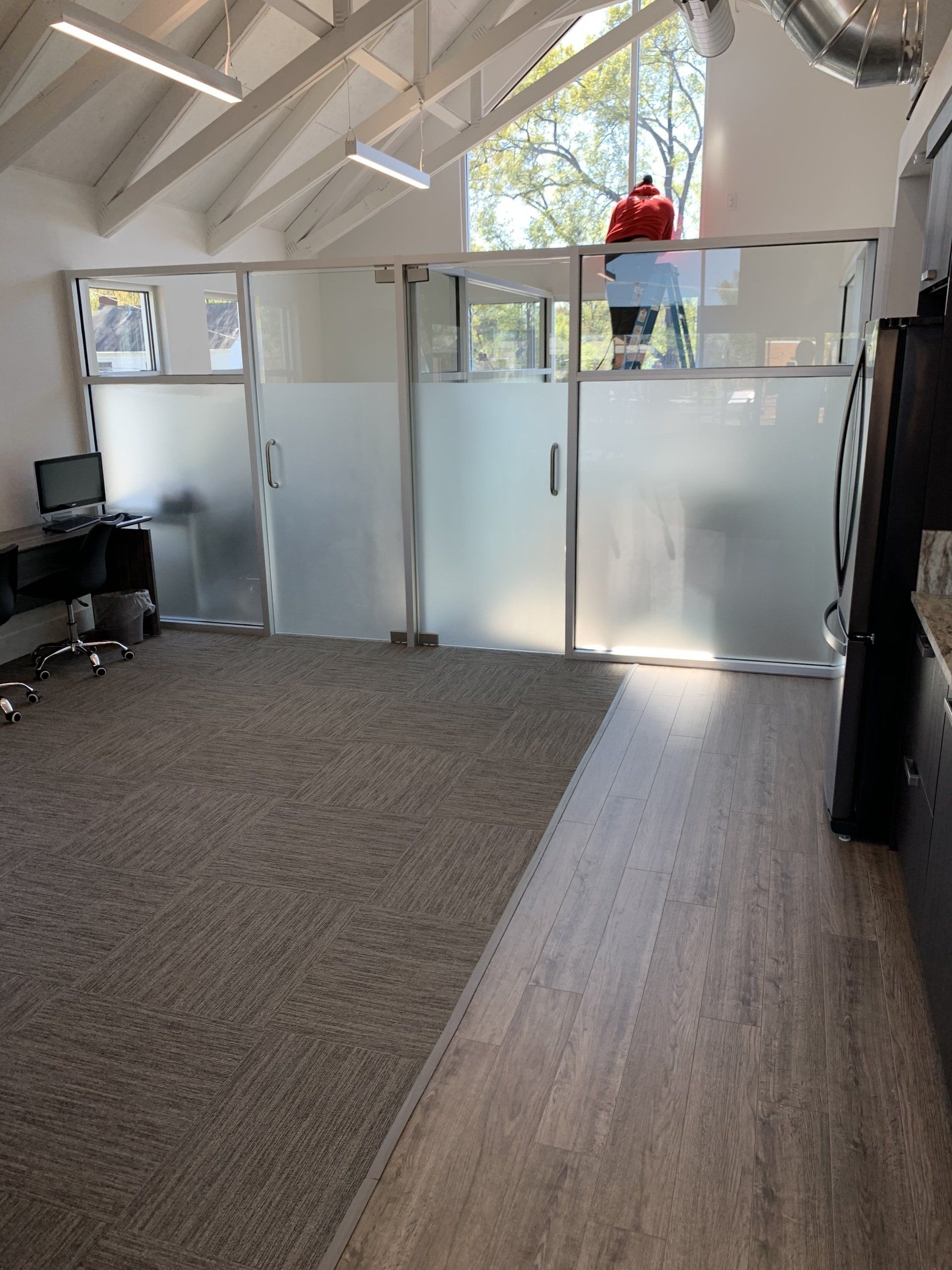 Louisville Glass Experts image