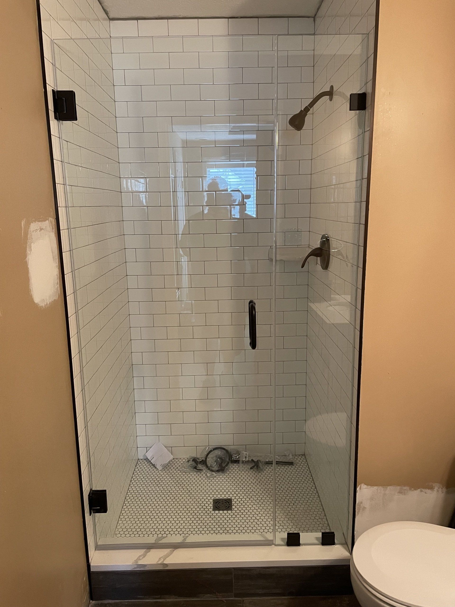 Louisville Glass Experts image