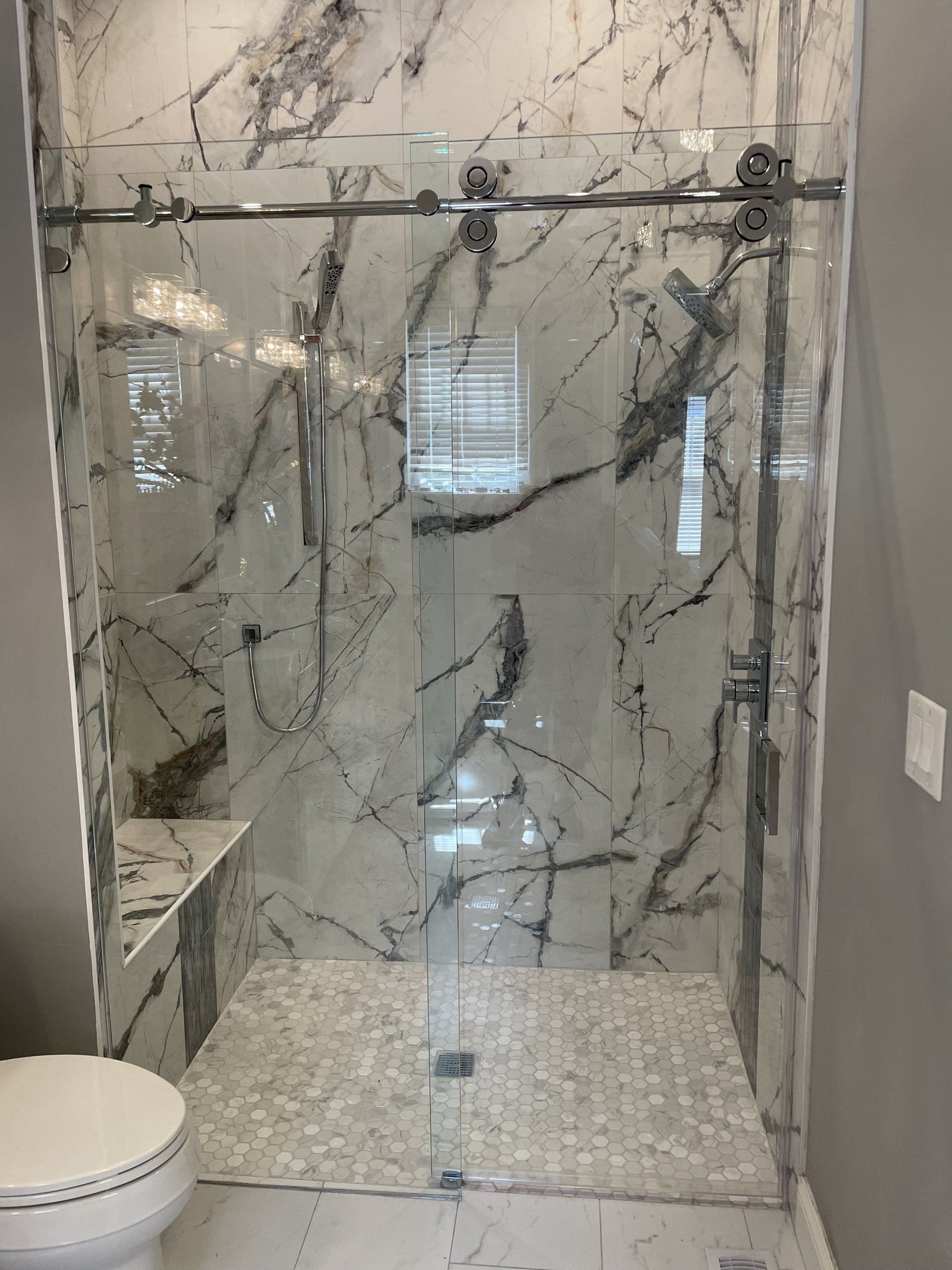 Louisville Glass Experts image