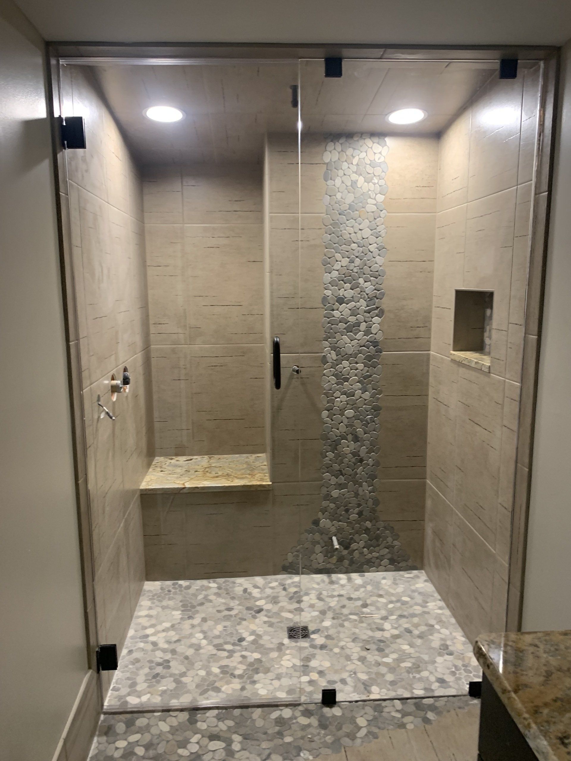 Louisville Glass Experts image