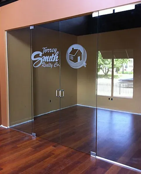 Louisville Glass Experts image