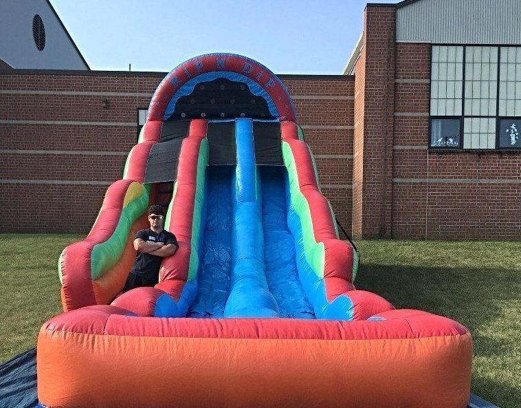 bounce n around inflatables