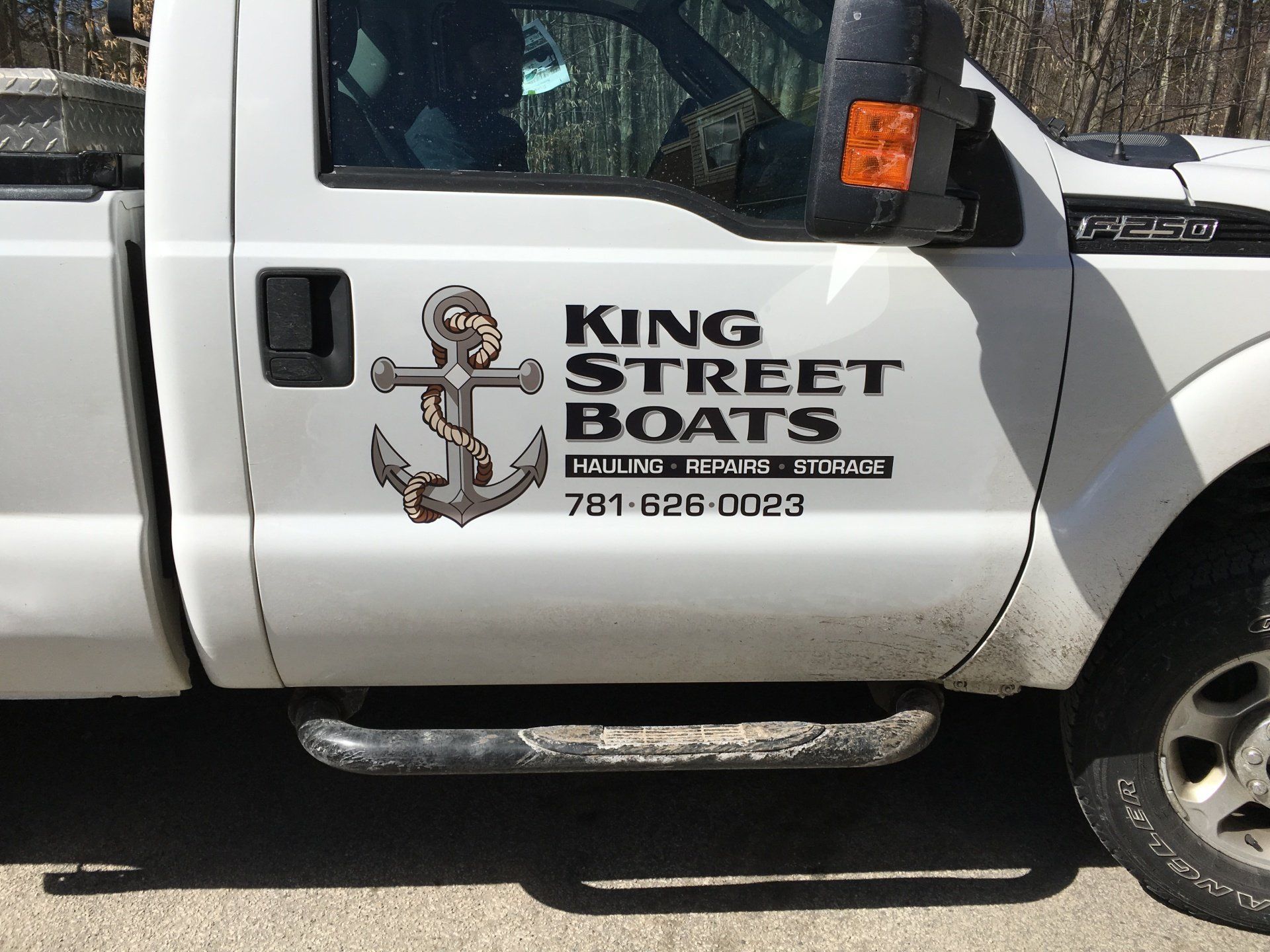 Truck and boat lettering