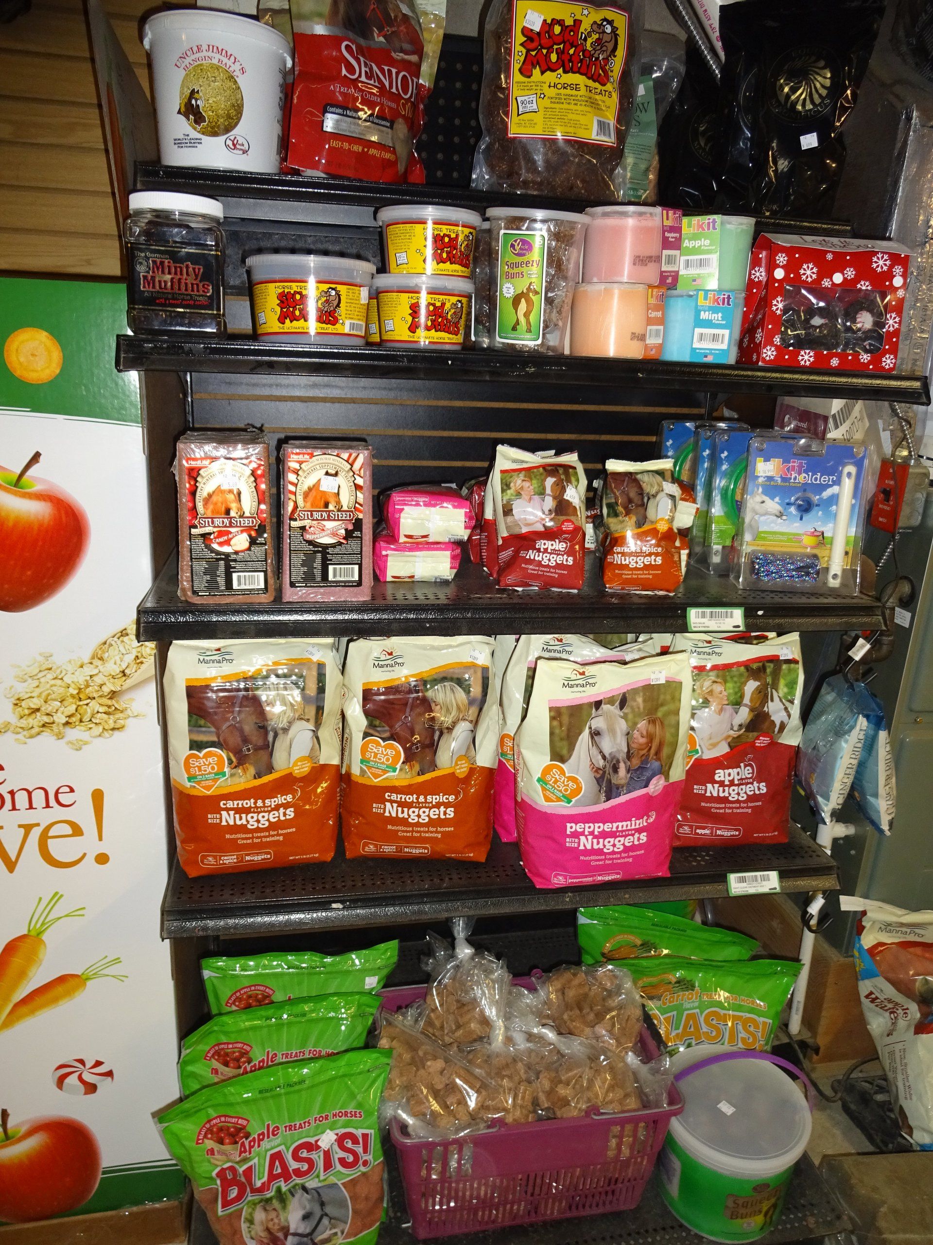 Horse Feed and Supplements, Pet Store in Media