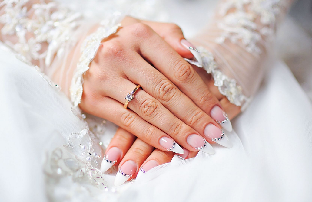 Luxxe Spa, LLC