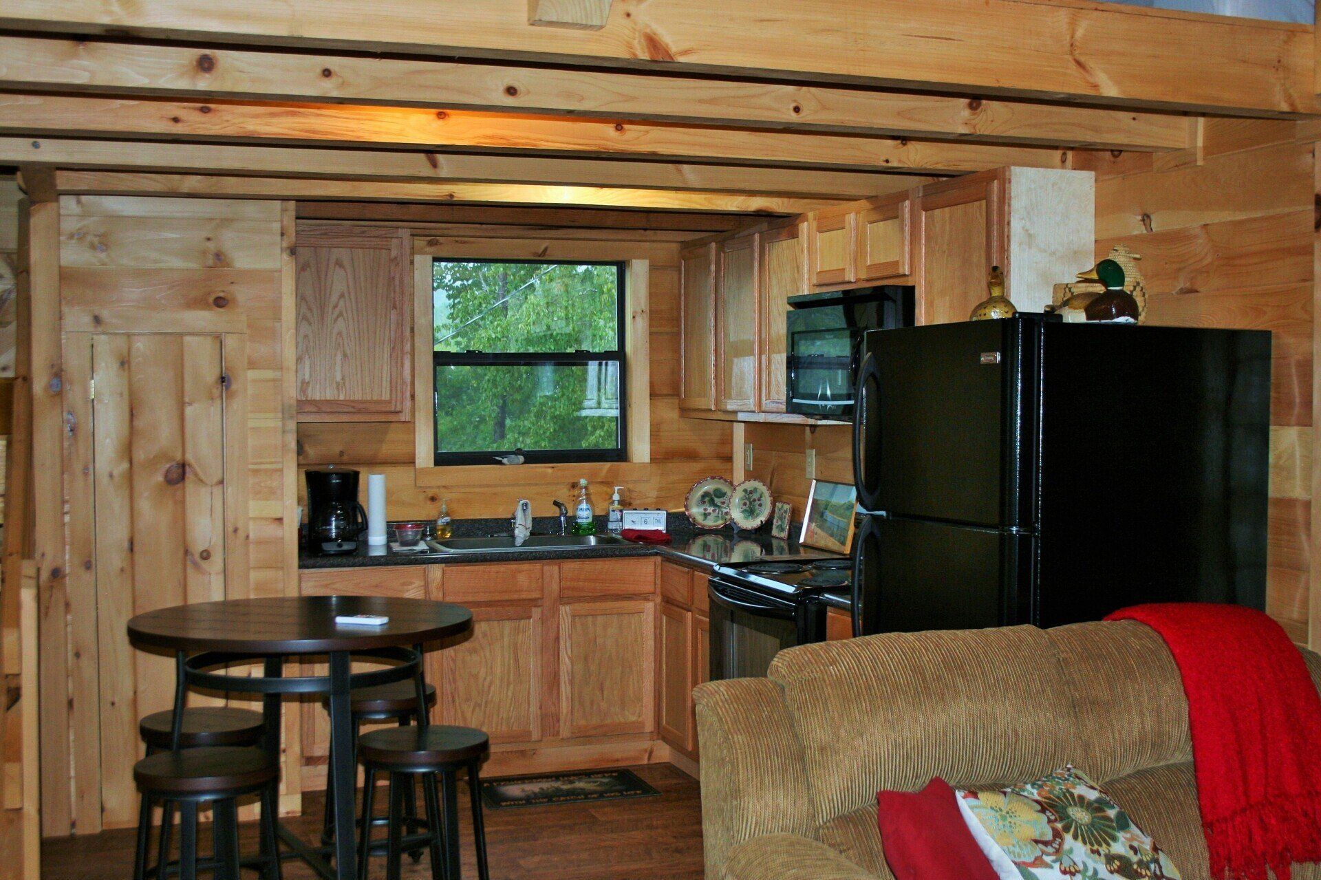 log house kitchen