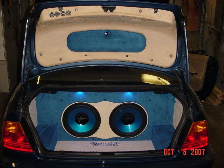 Car speaker