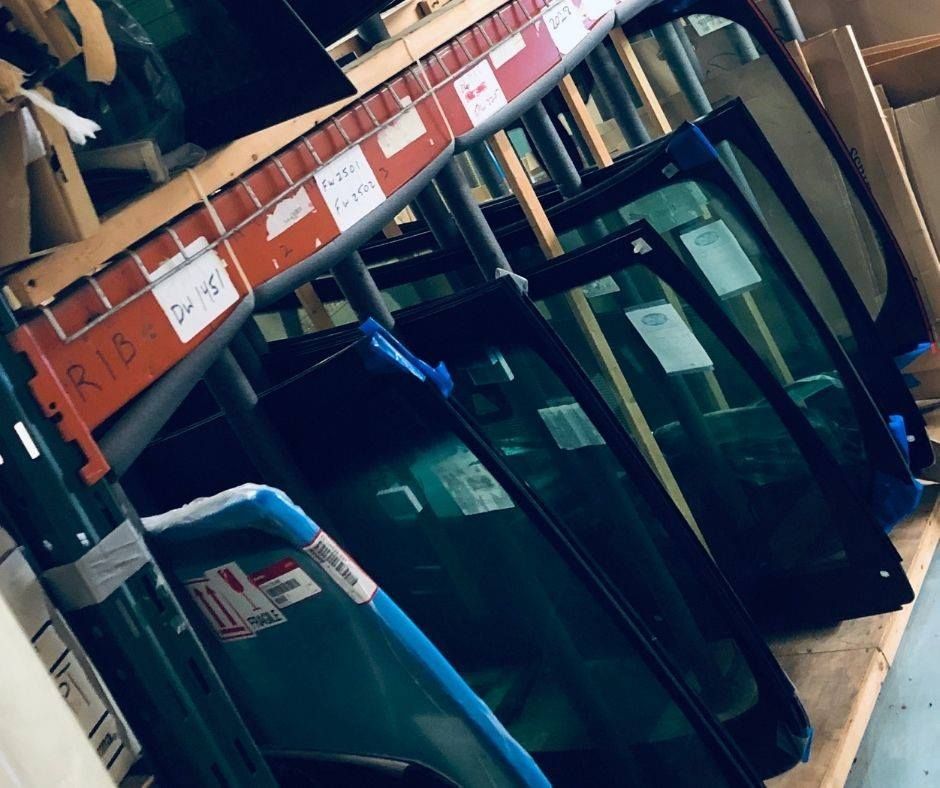 Windshield replacement glasses