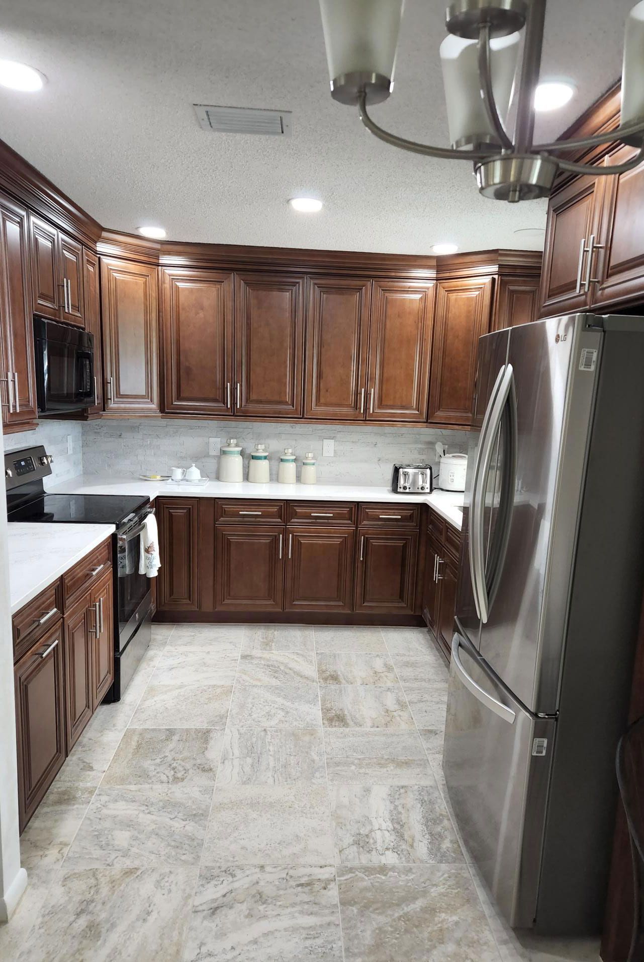 white and wood kitchen