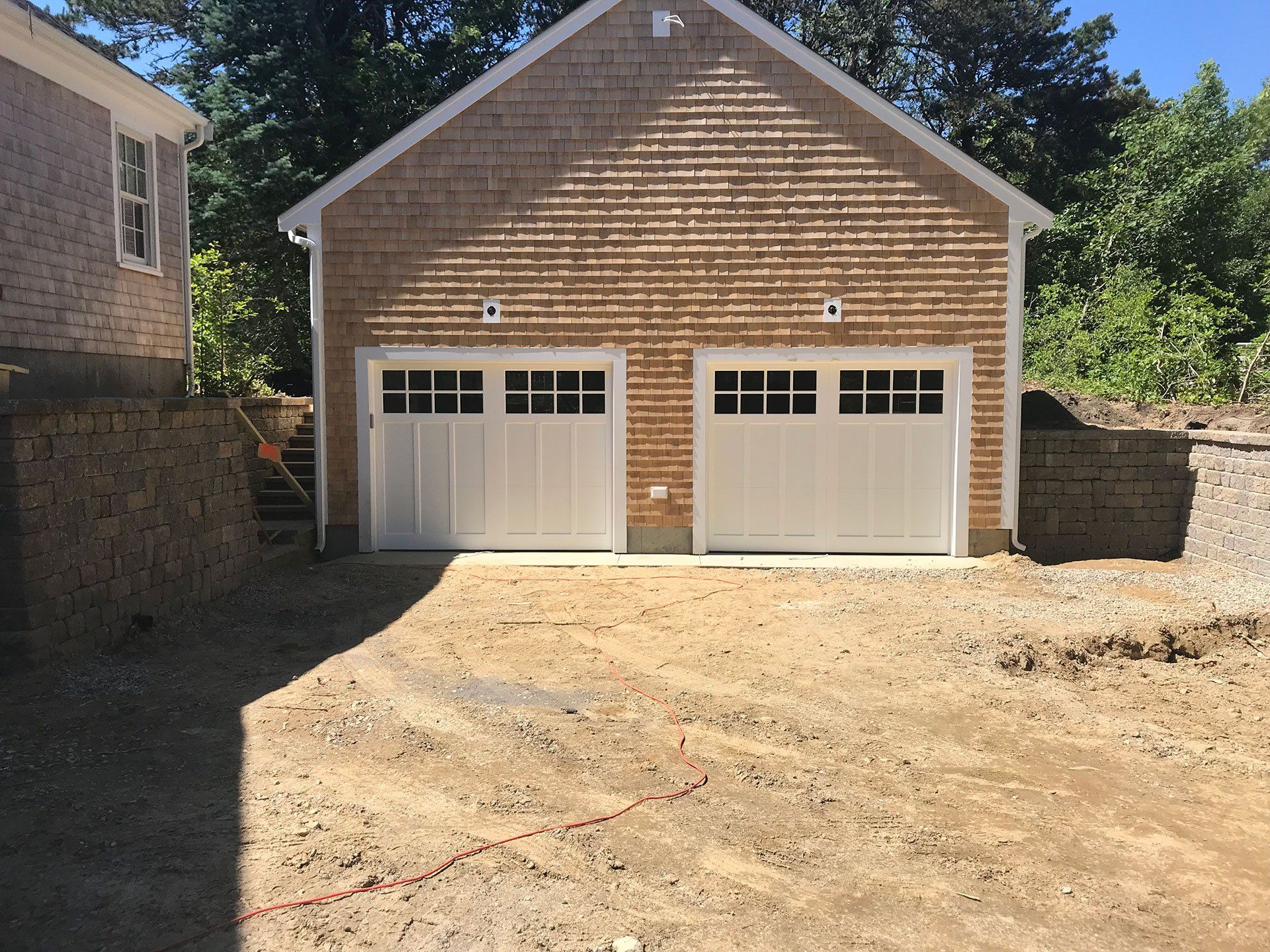 detached garage