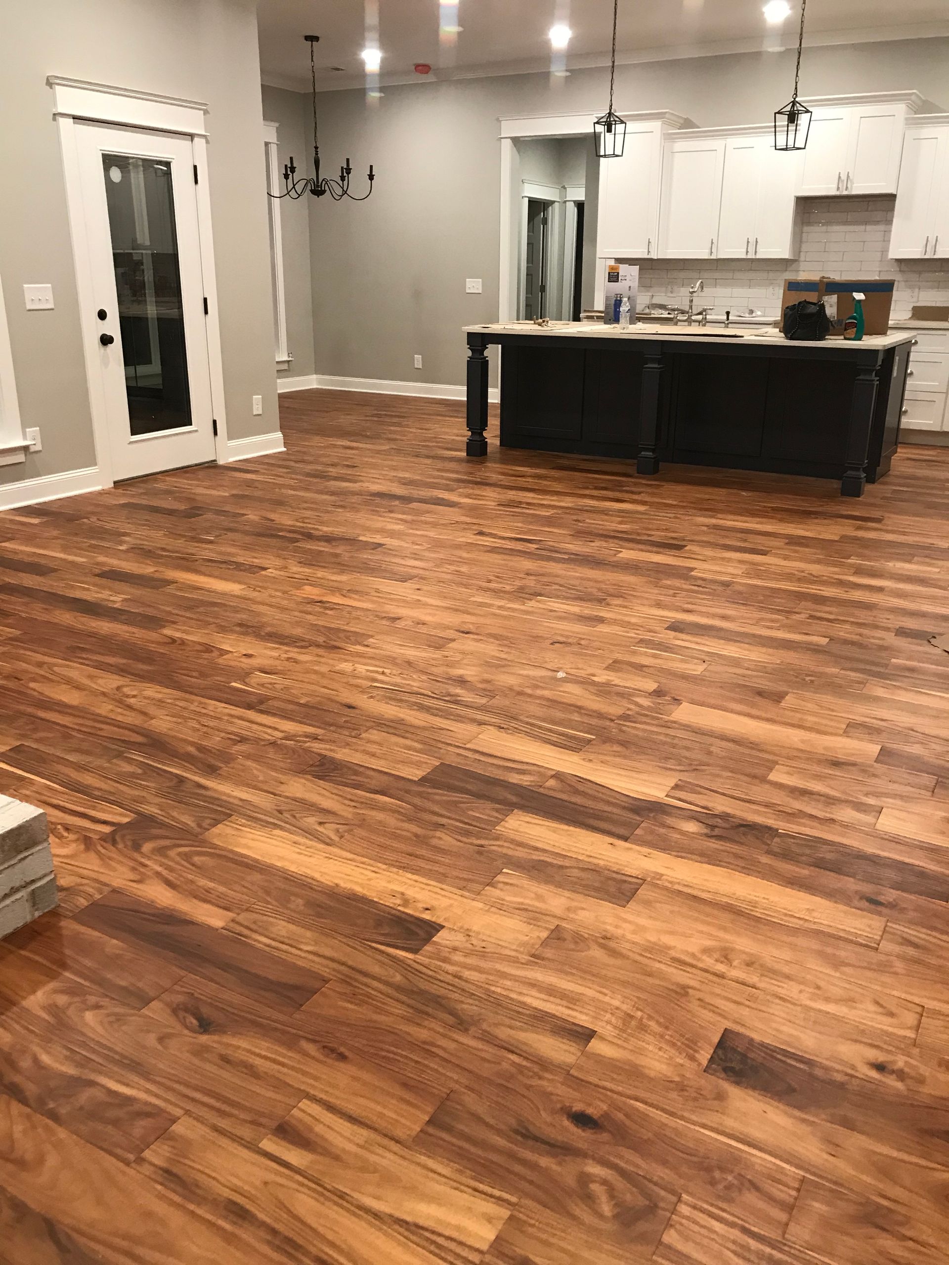 Vinyl flooring