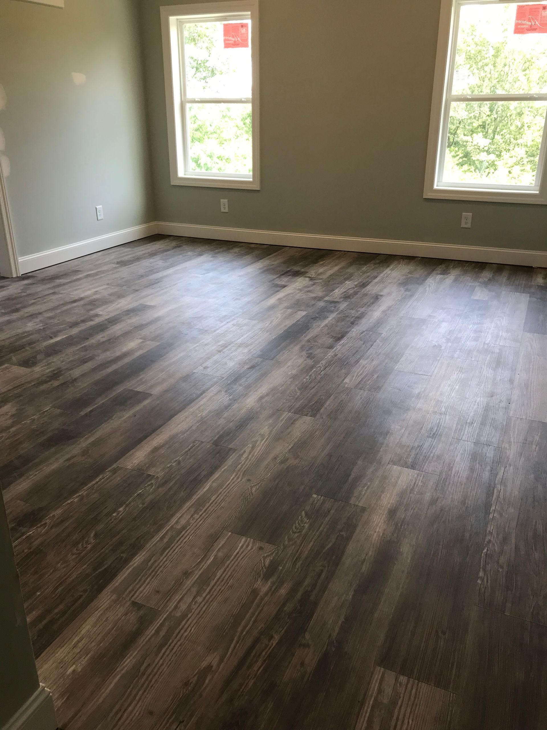 Vinyl flooring