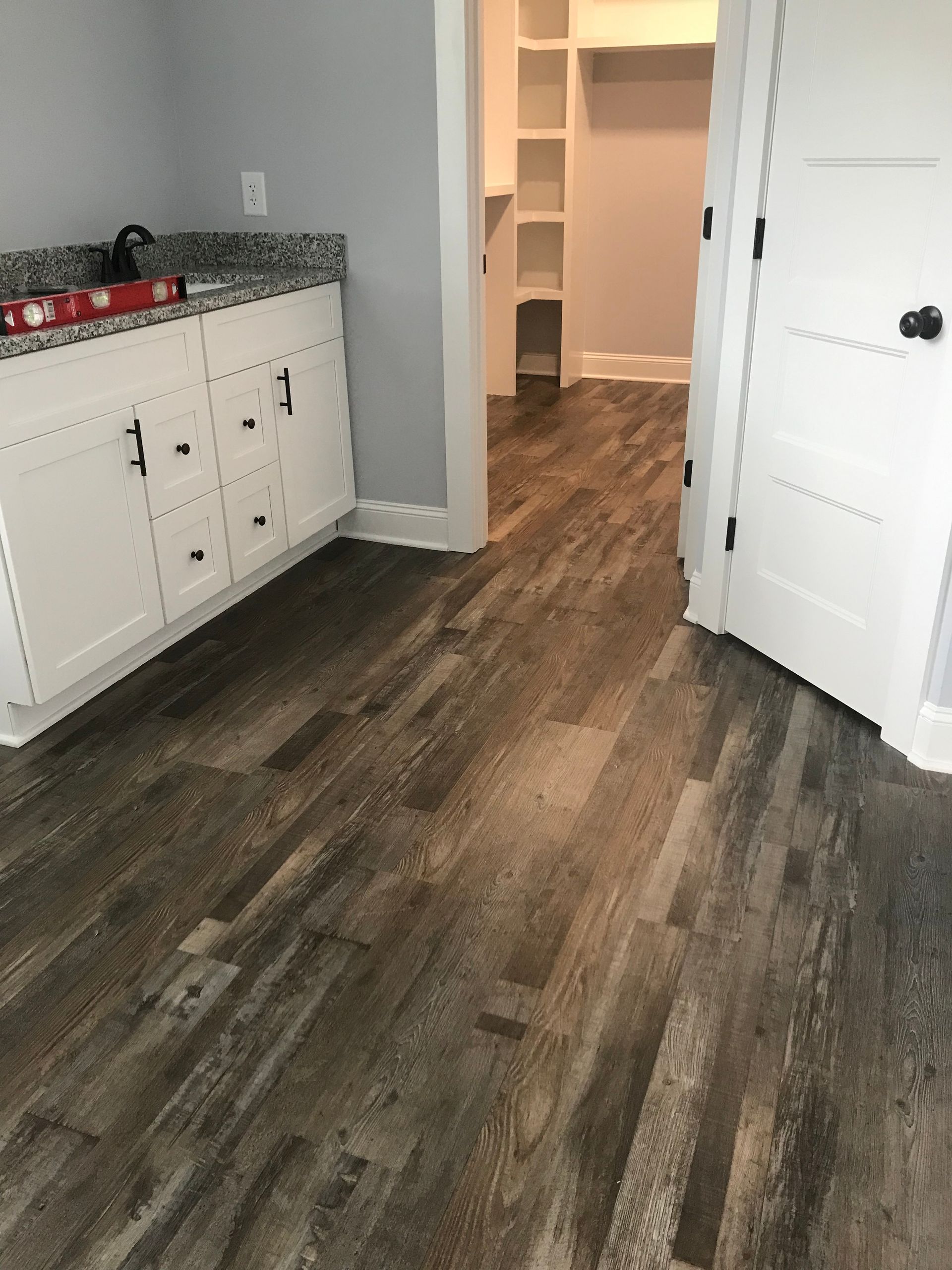 Vinyl flooring