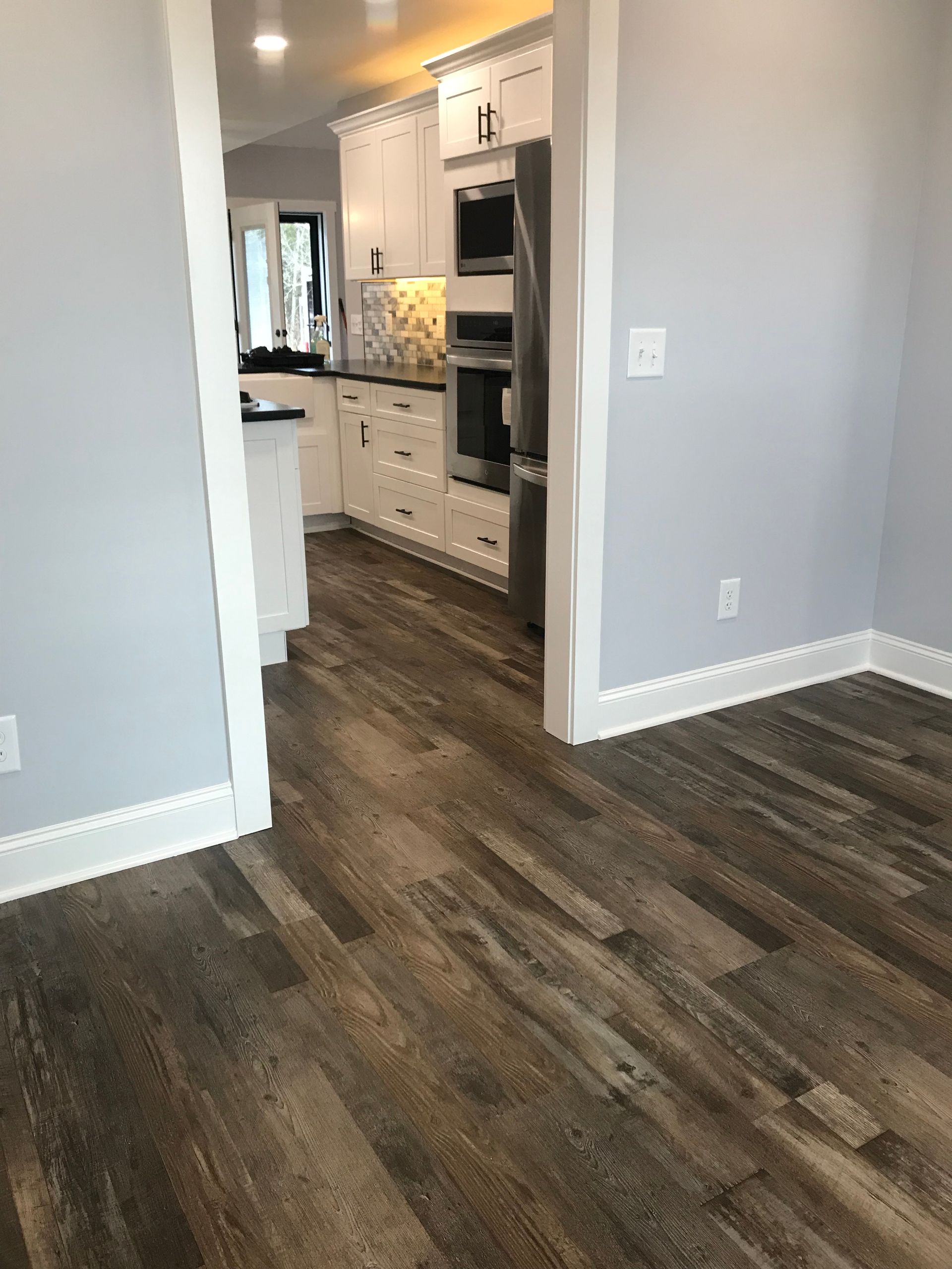 Vinyl flooring