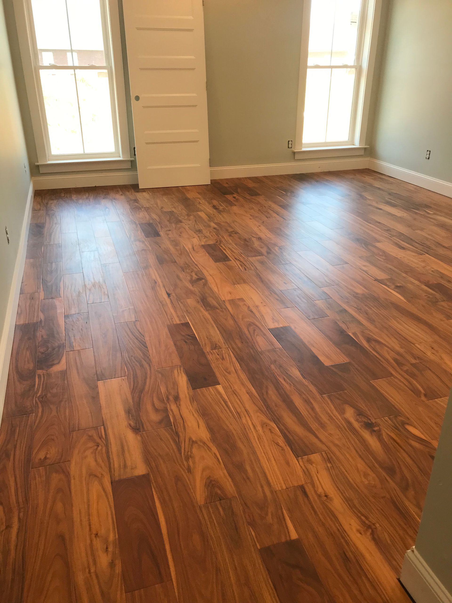 Vinyl flooring