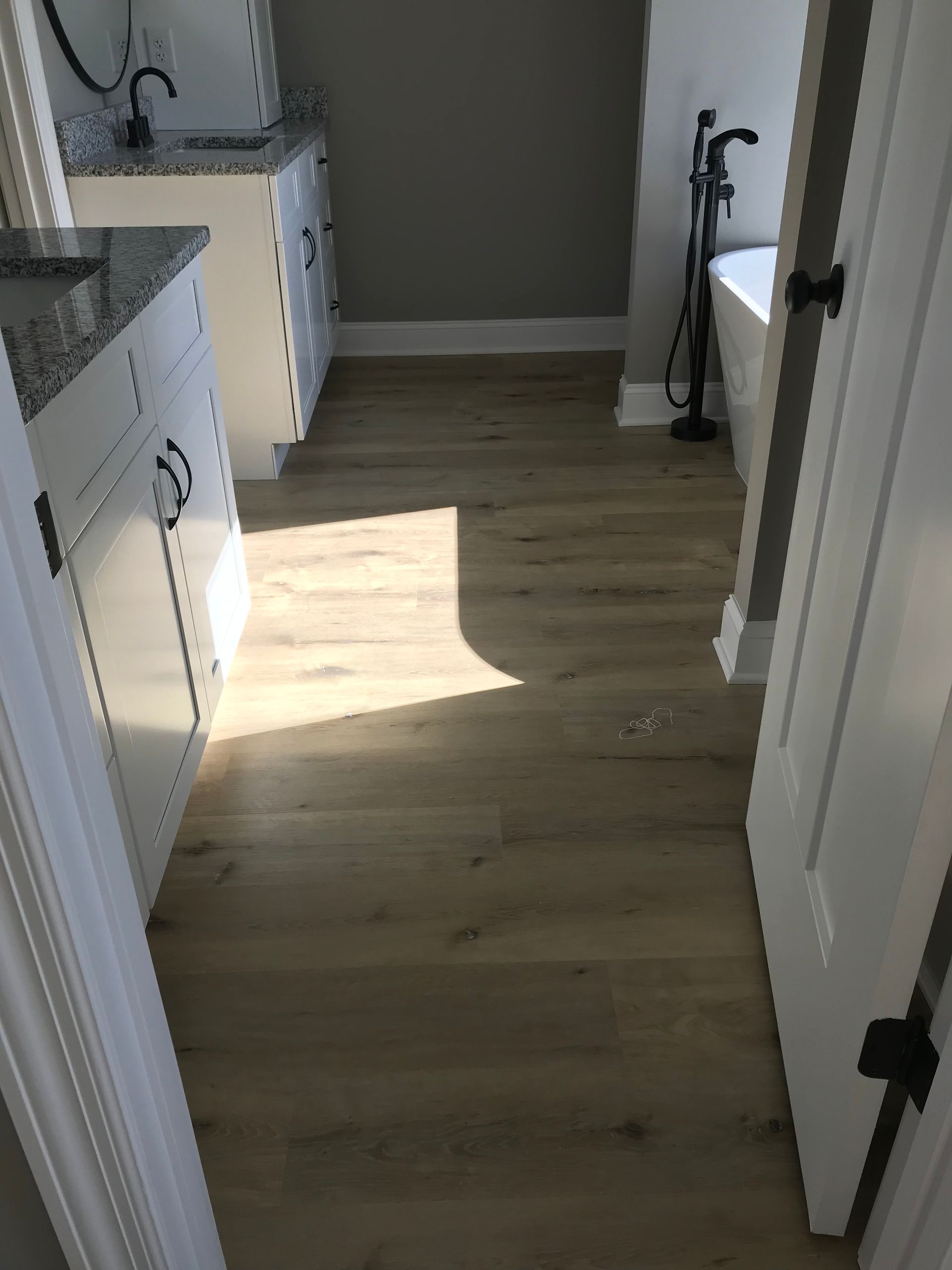Vinyl flooring
