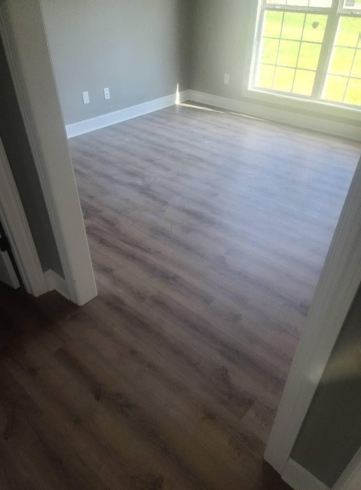 Vinyl flooring