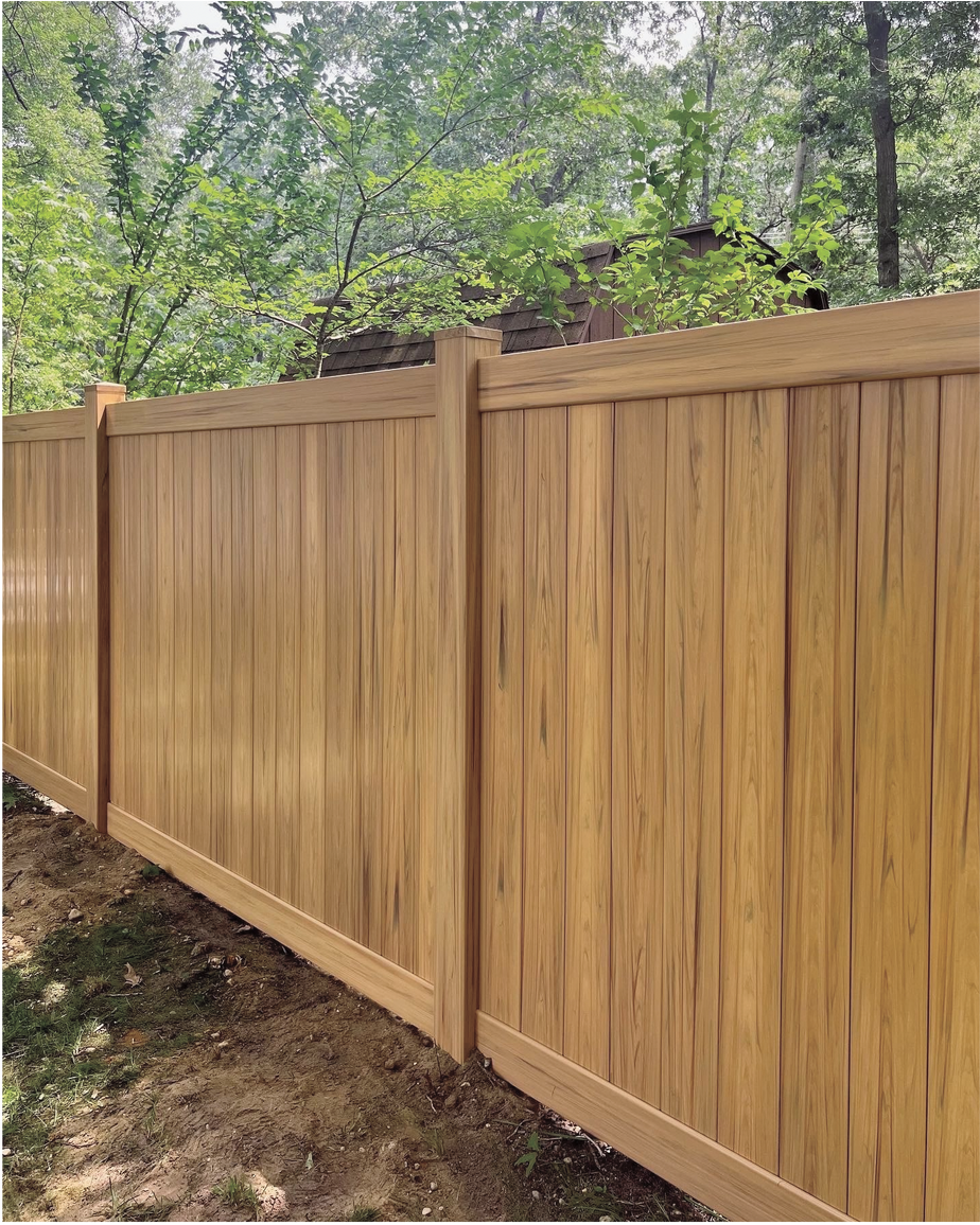Light brown fence