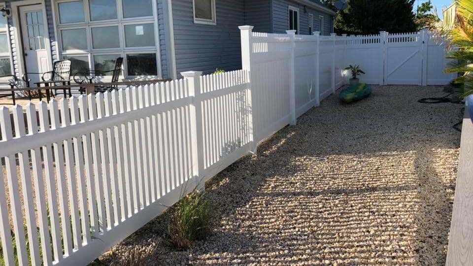 Vinyl fence