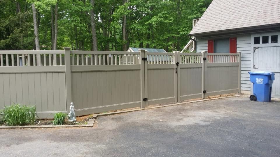 Vinyl fence