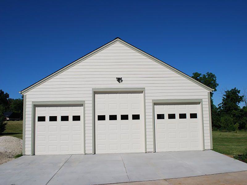 Three-car garage