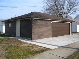 Front view of 30′ x 24′ Hip garage.