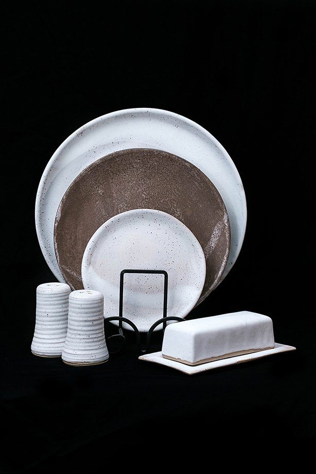 pottery tableware