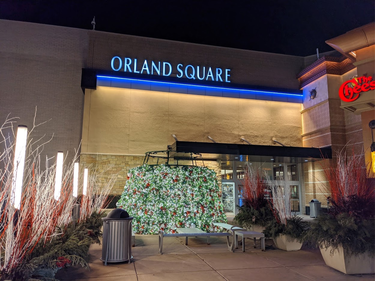 Orland square