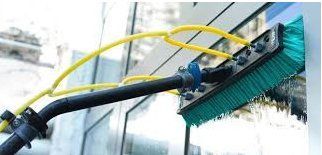 Deionized Window Cleaning