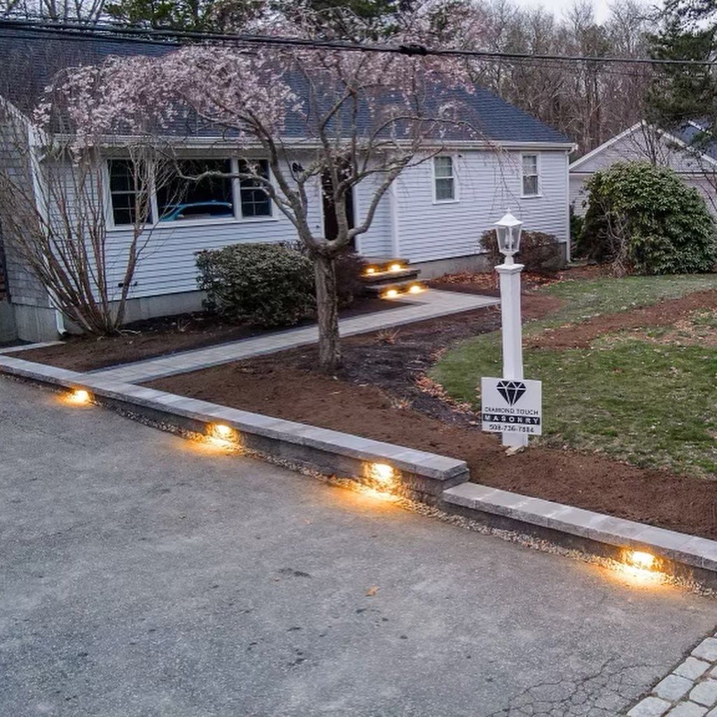 Walkway lighting