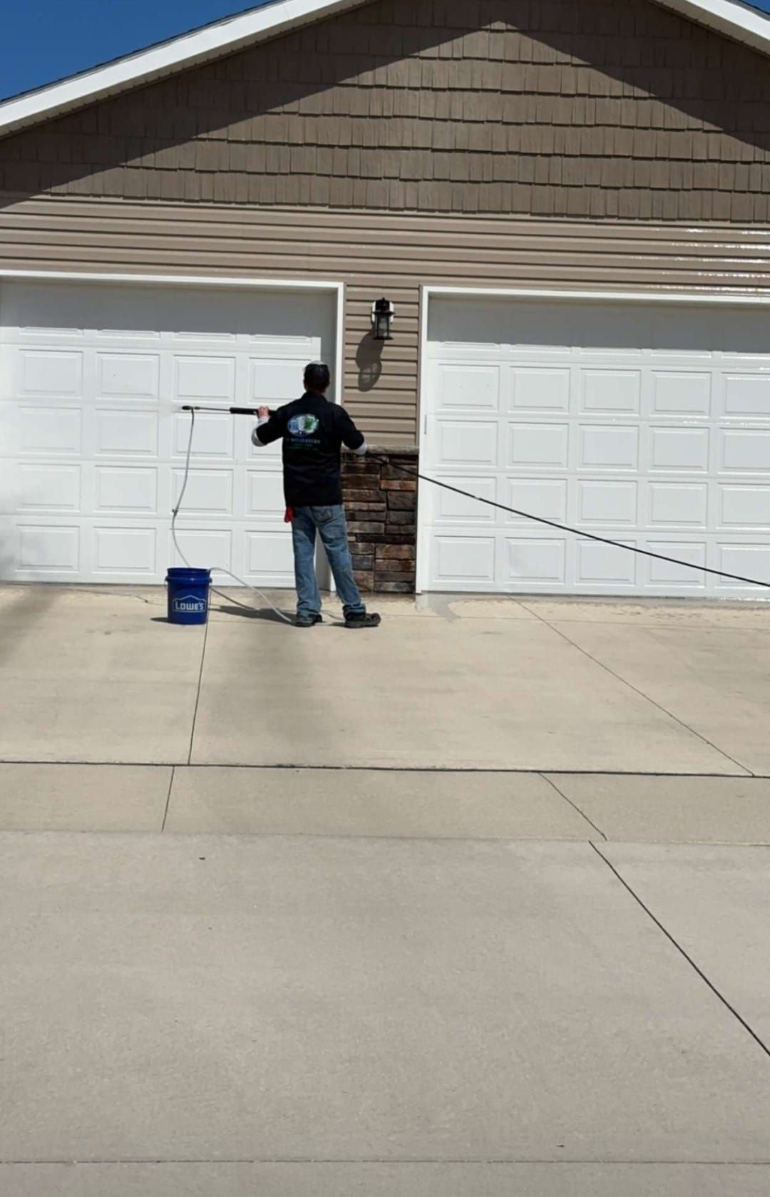 Pressure Washing GF Bin Cleaners Grand Forks, ND