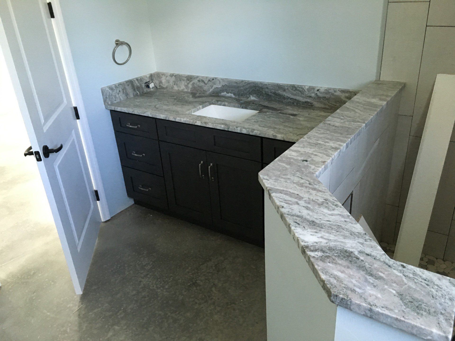 Bathroom countertop