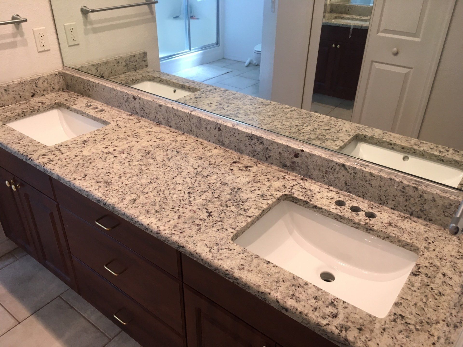 Bathroom countertop