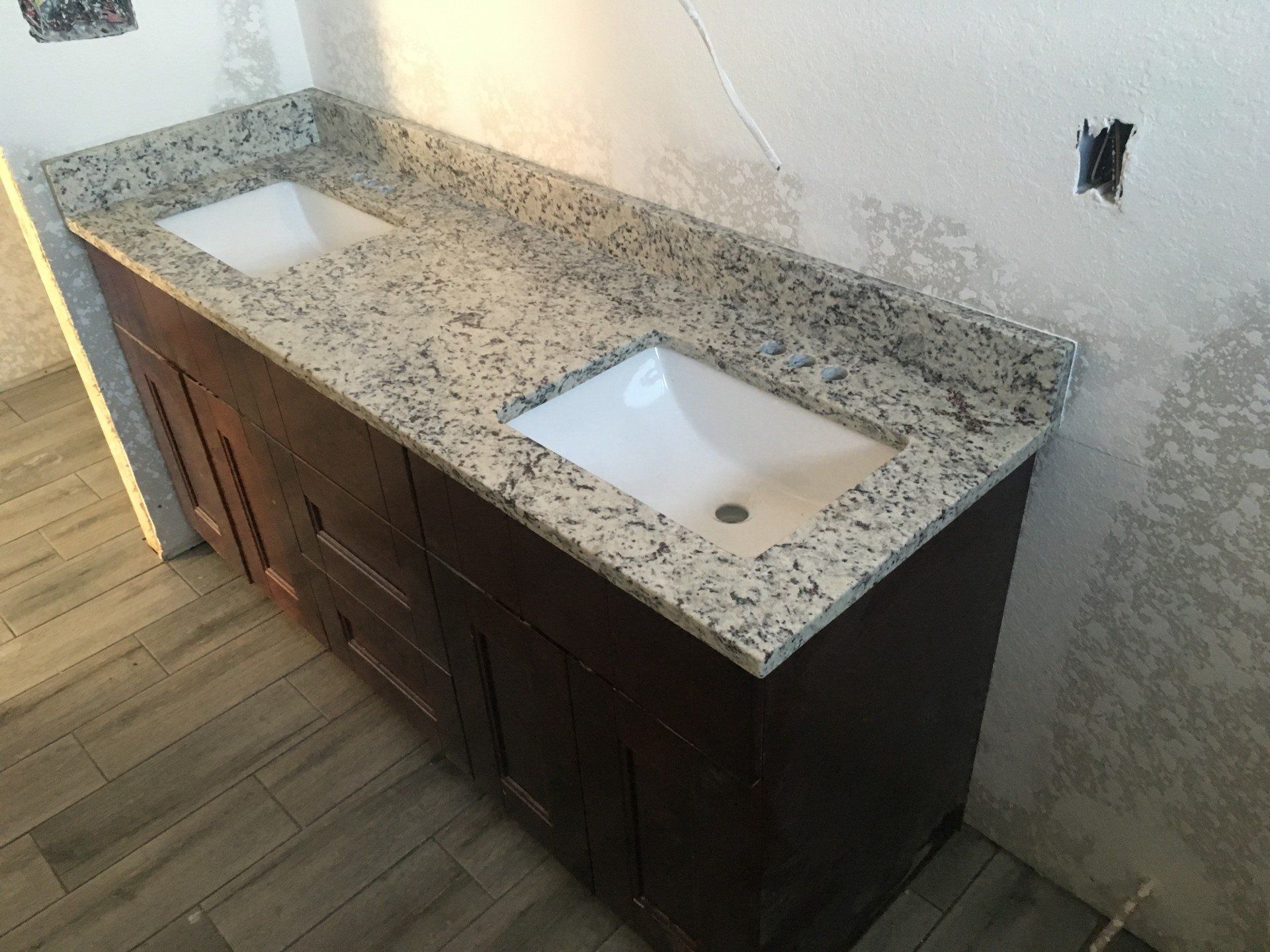 Bathroom countertop