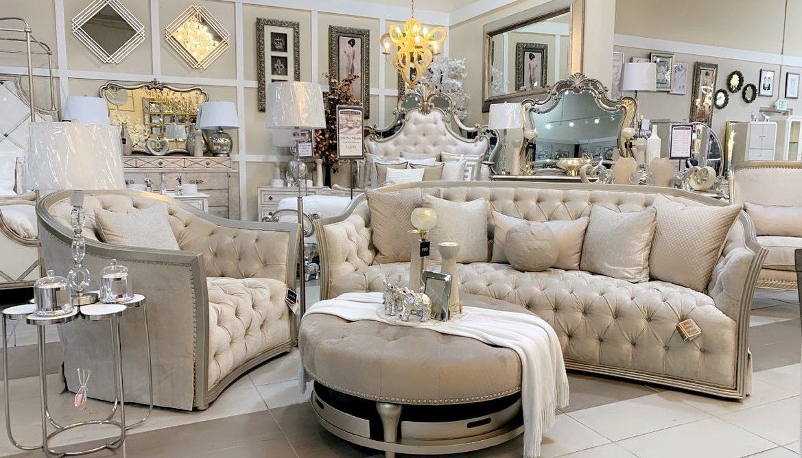 Sofa love beige color