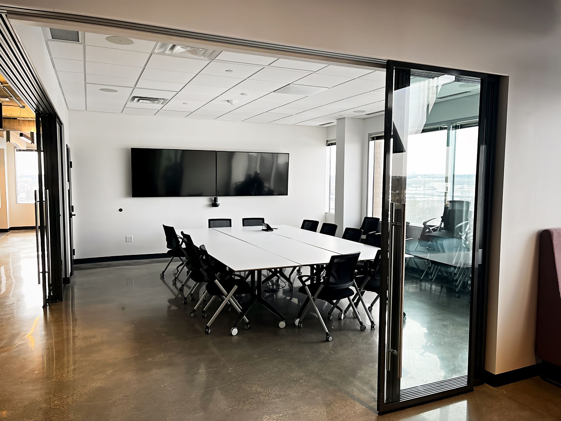 W l hall company zona glass wall system mitsubishi hc financial 2