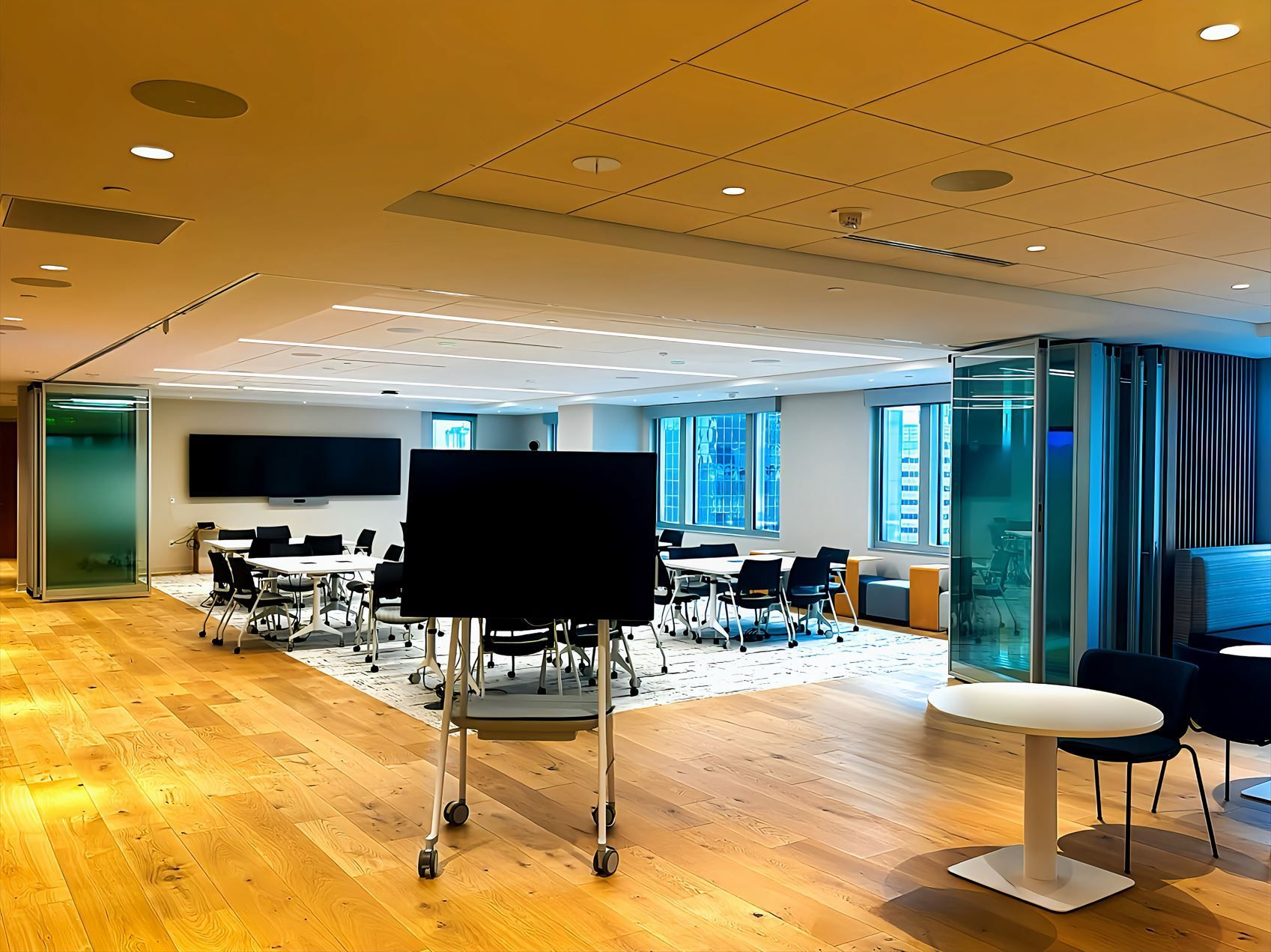 Modernfold Acousti-Clear for Accenture's Minneapolis Corporate Office w l hall company 5