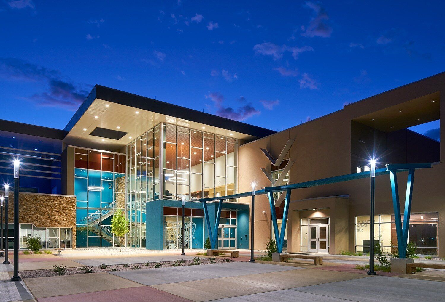 w. l. hall company premier exterior and exterior systems provider in the upper midwest  glass and glazing  tubelite 2