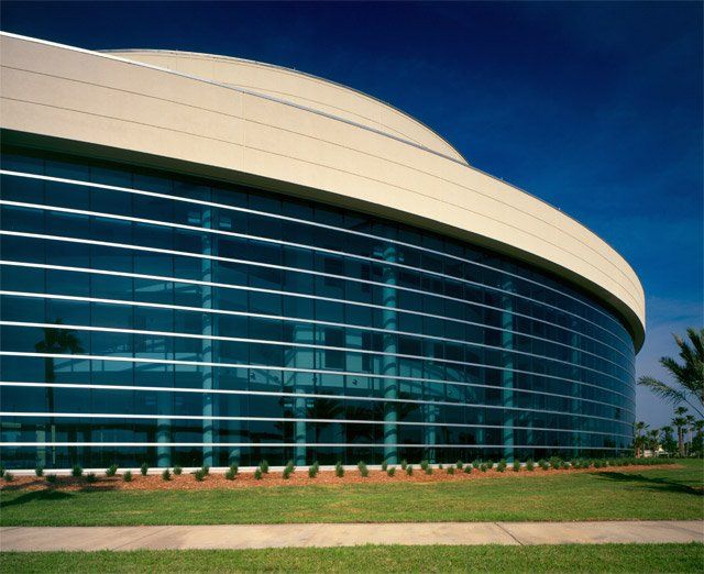 w. l. hall company premier exterior and exterior systems provider in the upper midwest  glass and glazing efco 2