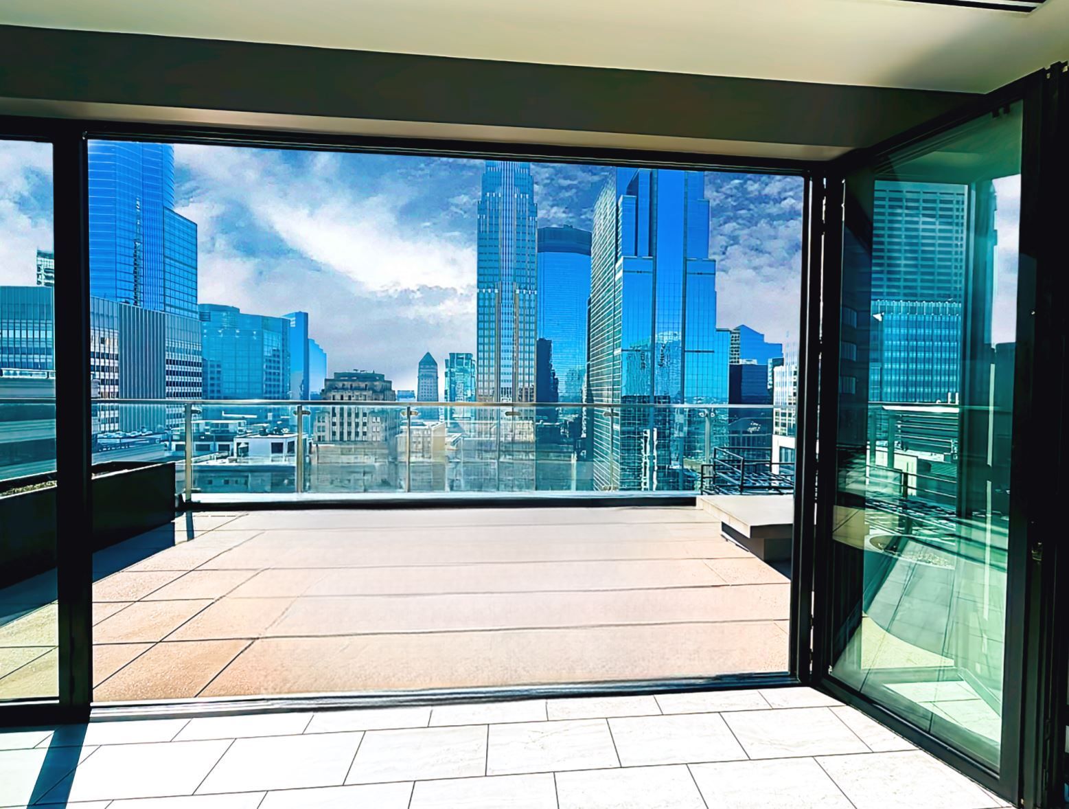 w l hall company 4Marq Apartments (Minneapolis) -
High-Performance and Cost-Effective Window Systems that Produce Amazing Views