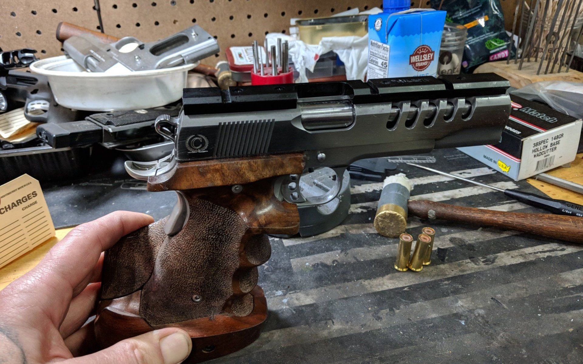 Gun
