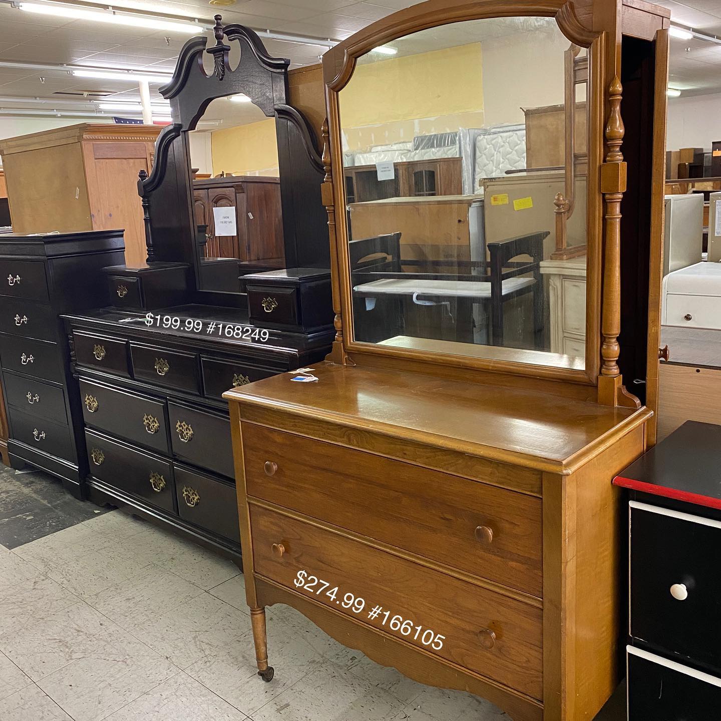 Consignment Furniture Showroom Sofas Waco, TX