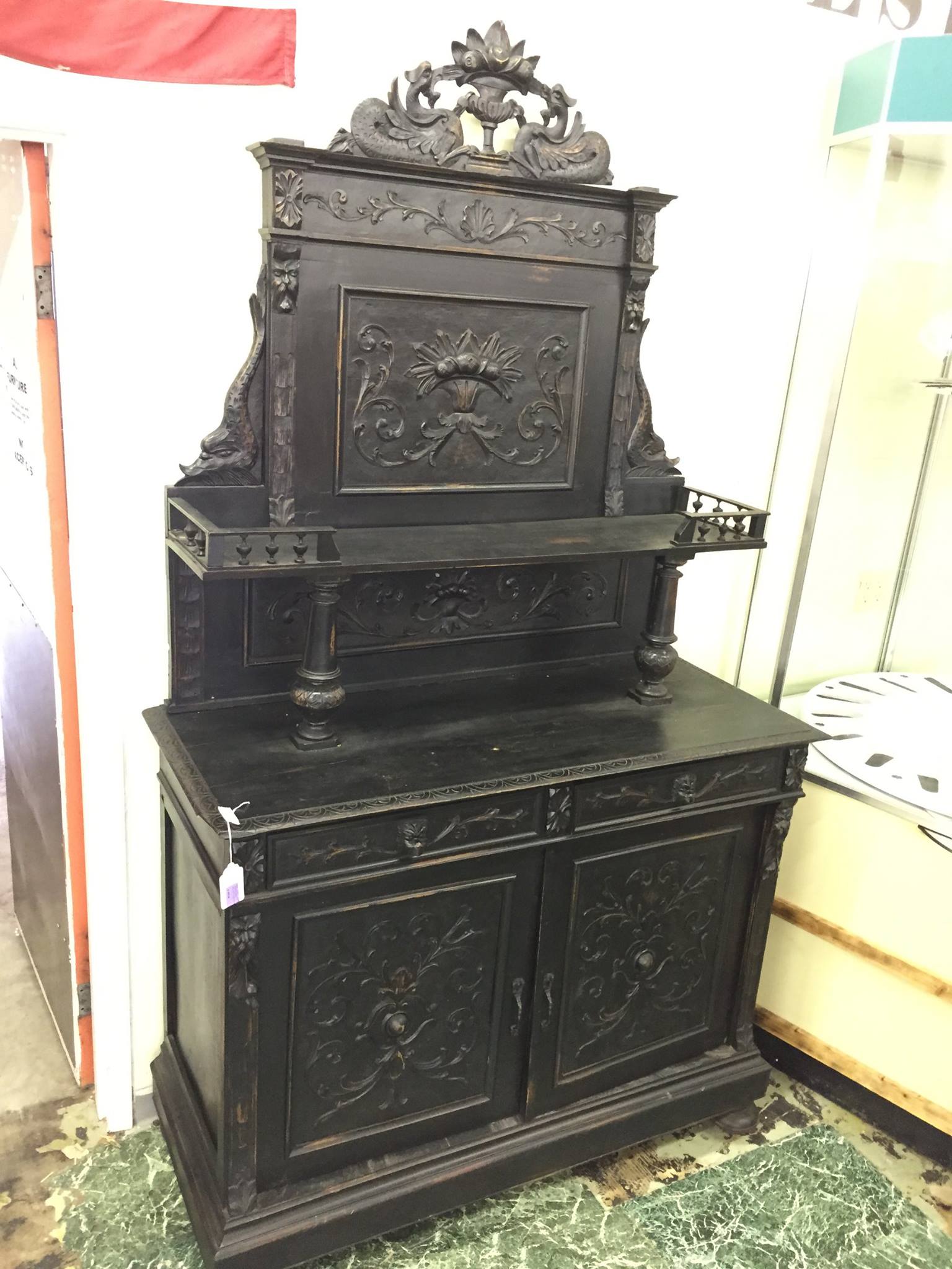 Consignment Furniture Showroom Sofas Waco, TX