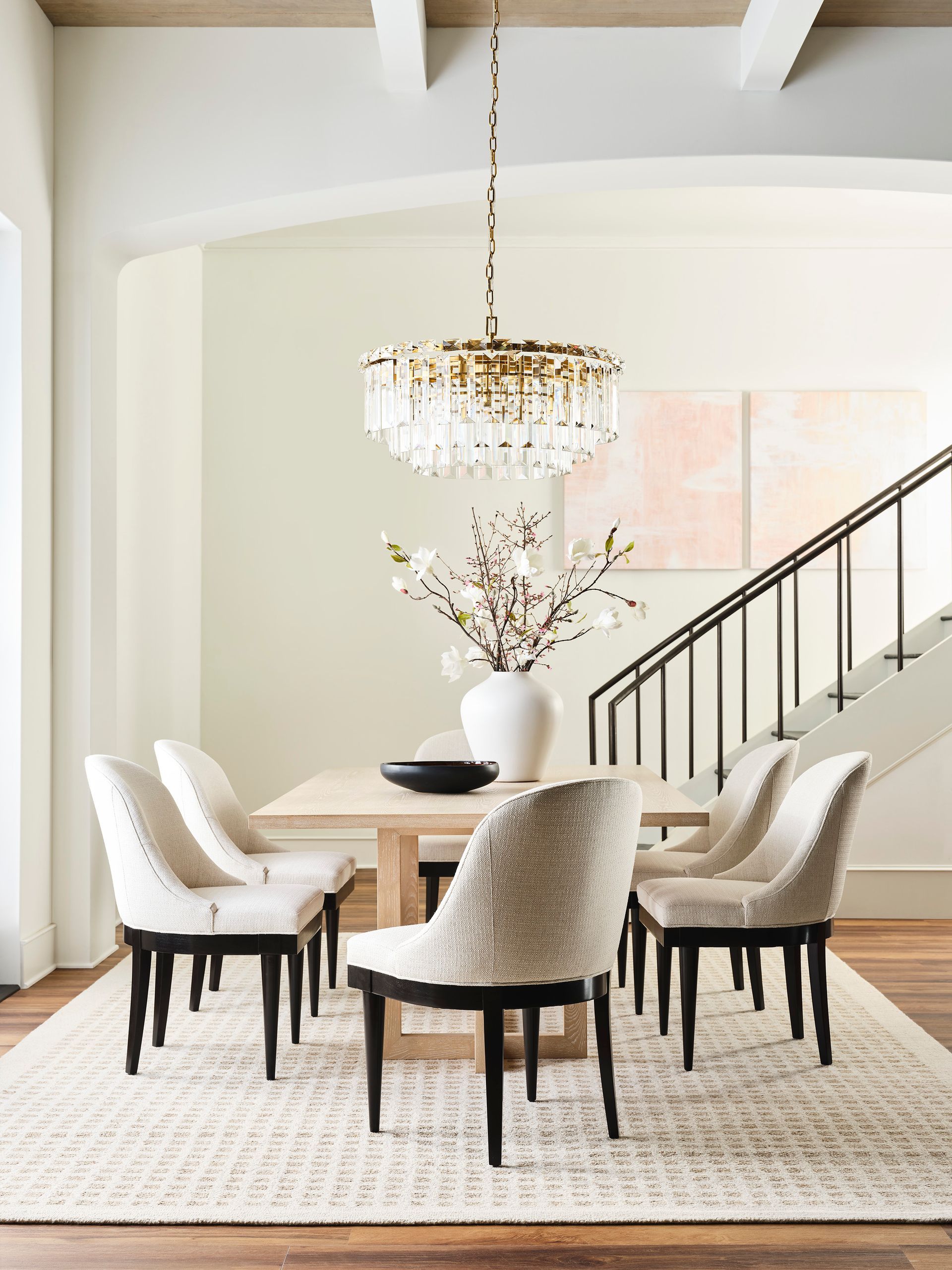 dining room furniture store