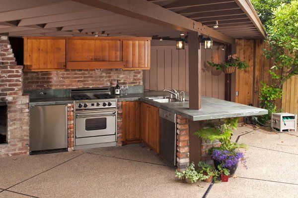 Outdoor Kitchens