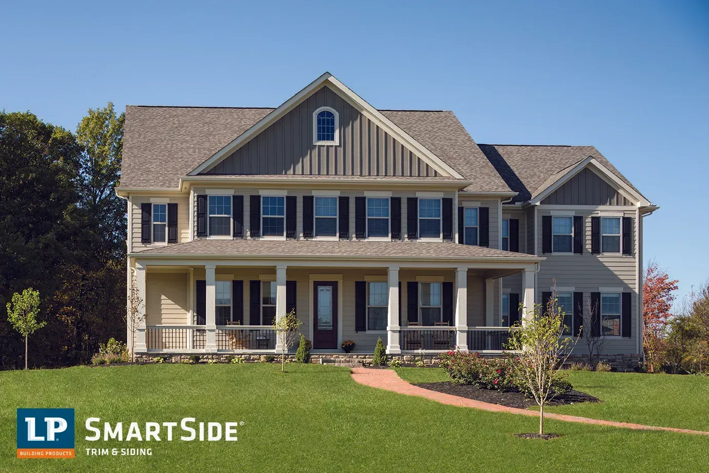 A large house with lp smartside written on it