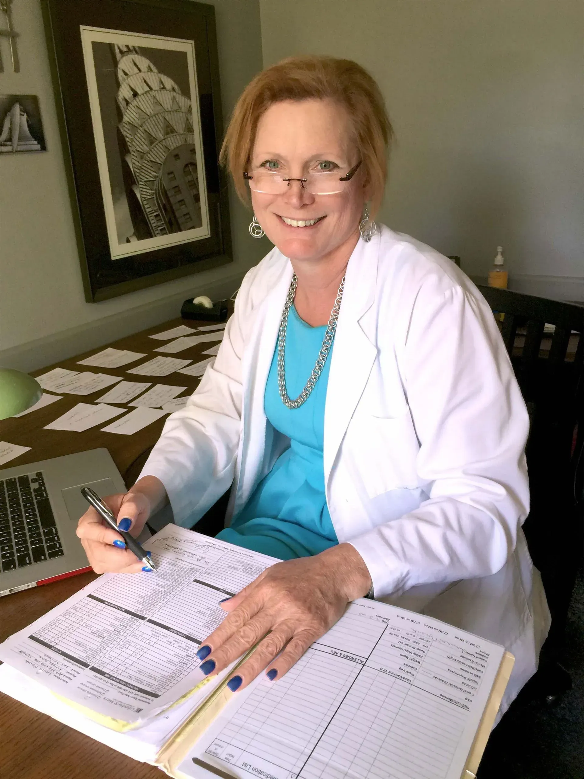 Dr. Julie Chicks