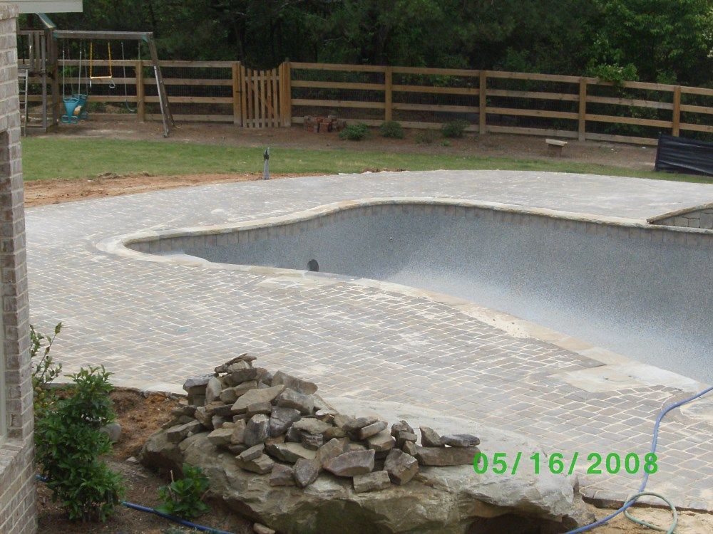 A picture of a swimming pool was taken on 05/16/2008