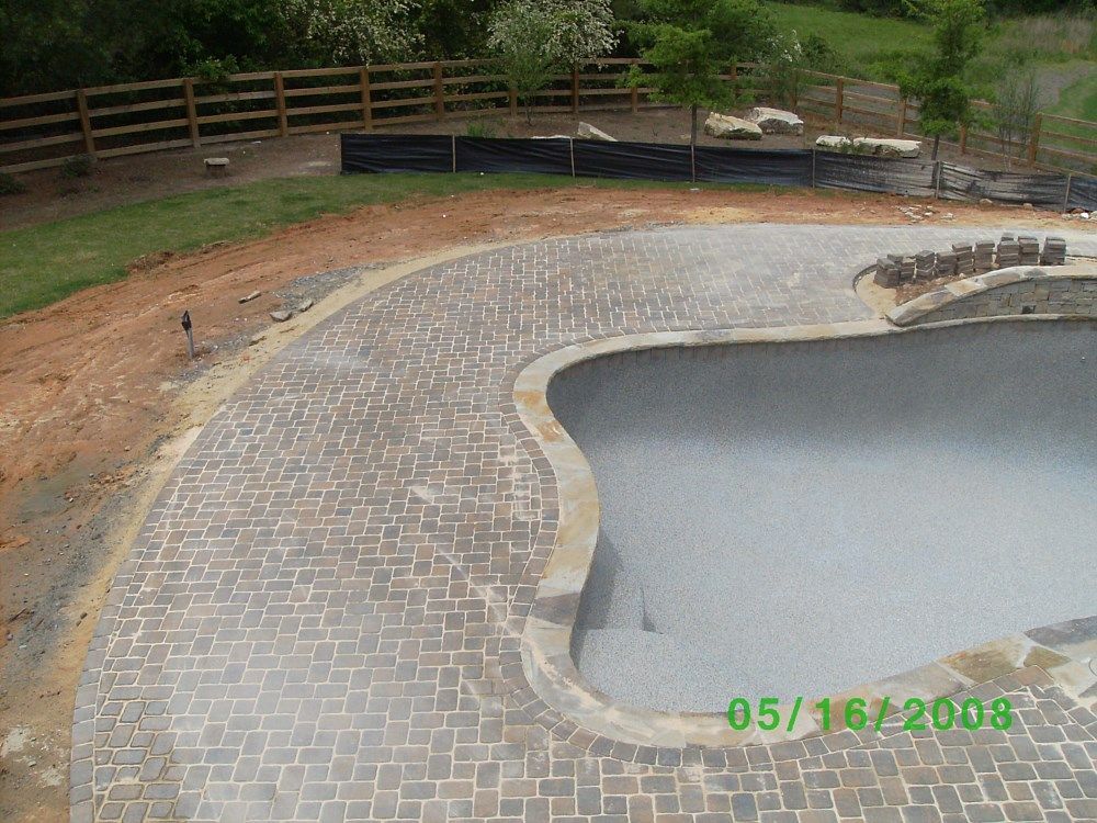 A picture of a swimming pool was taken on 05/16/2009